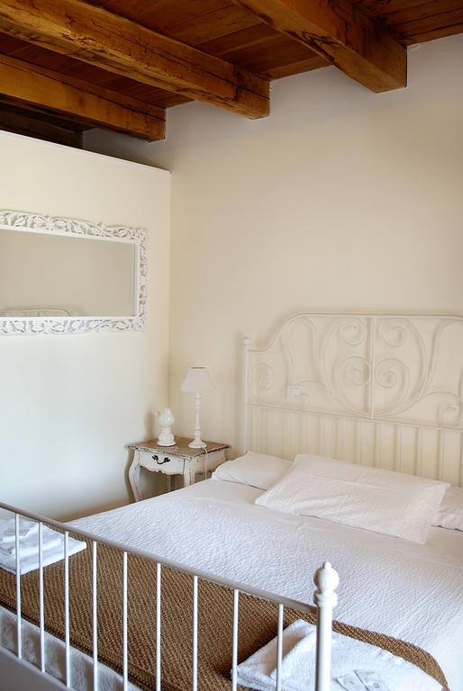 Borgo Rosso Country House B&B Sirolo Zimmer foto